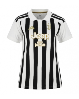 Billige Fotballdrakt Juventus Replika Hjemmedrakt Dame 2026-27 Kortermet Billige Fotballdrakt Juventus Replika Hjemmedrakt Dame 2026-27 Kortermet